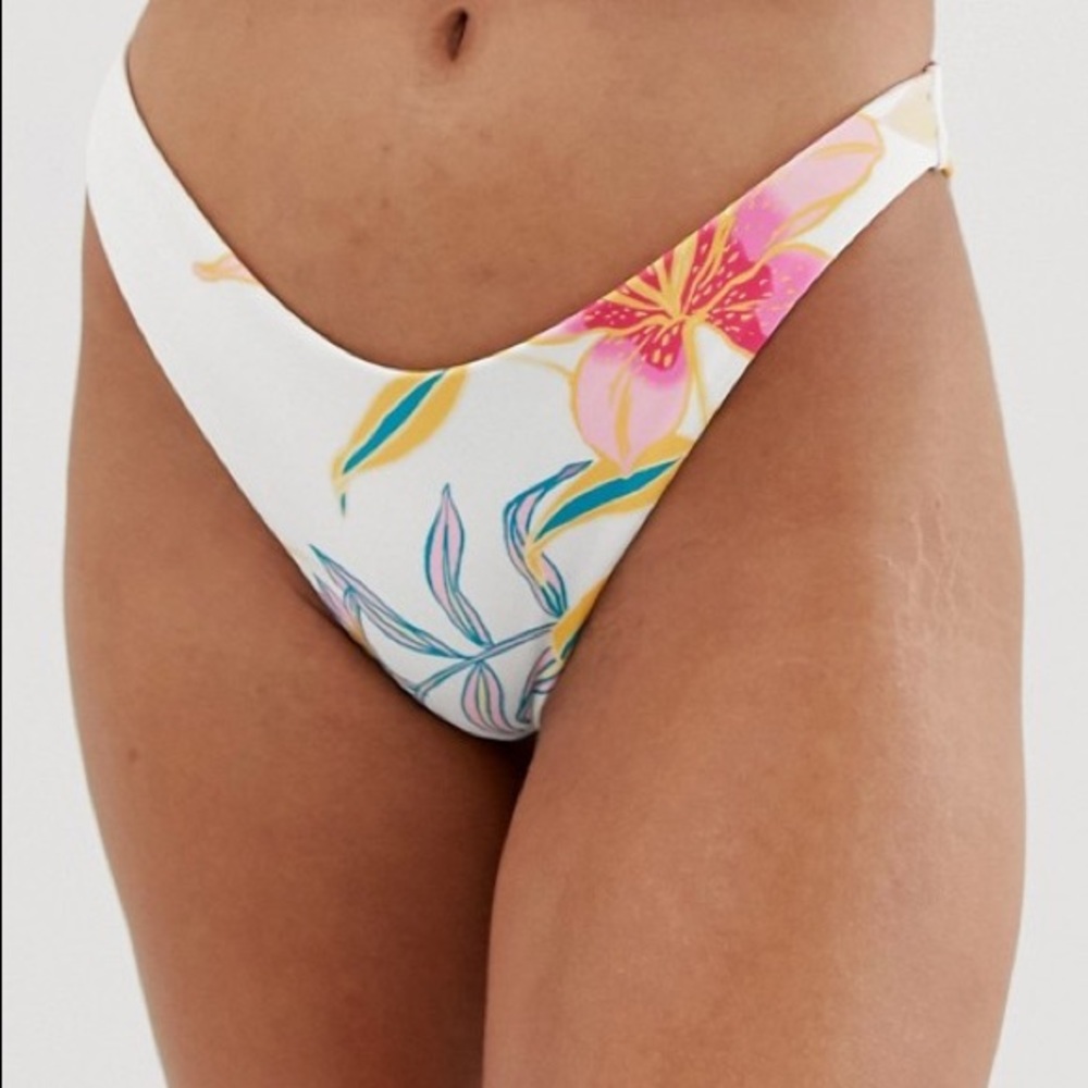 High leg bikini briefs